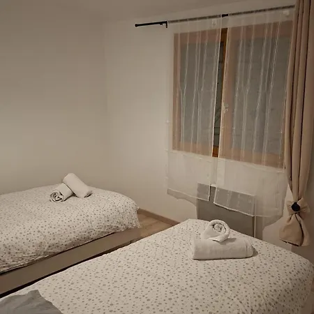 Semesterbostad Maison T3 25 Kms Agen Et Waligator Lamagistère
